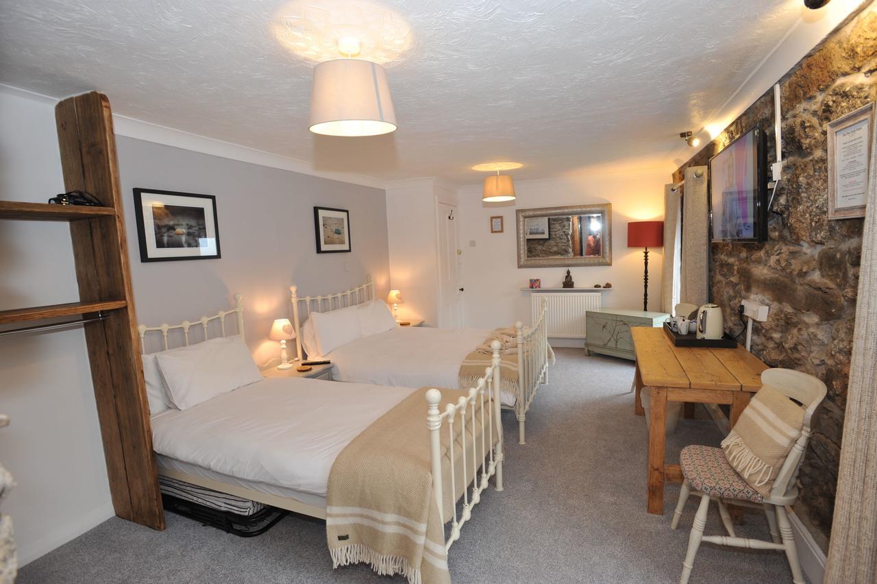 Sea View Guest House Benllech Eksteriør billede